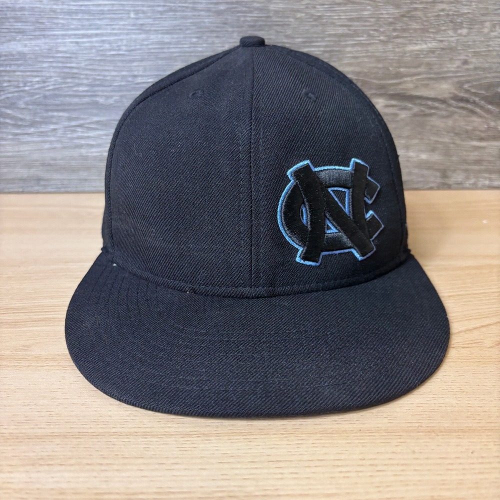 North Carolina Tar Heels Hat Cap Fitted 7 1/4 Black Blue Basketball Nike